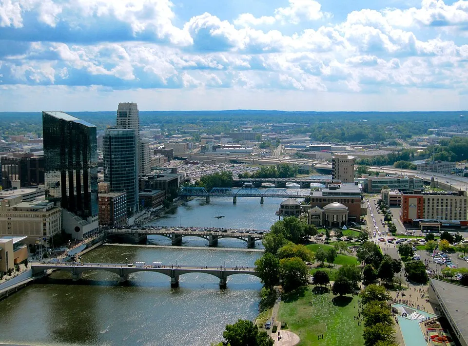 Grand Rapids, Michigan: Downtown Grand Rapids from River House