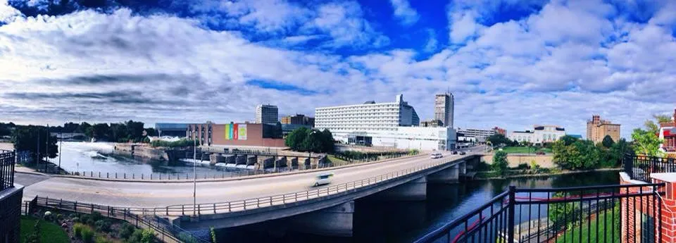 South Bend, Indiana: City of South Bend, downtown skyline