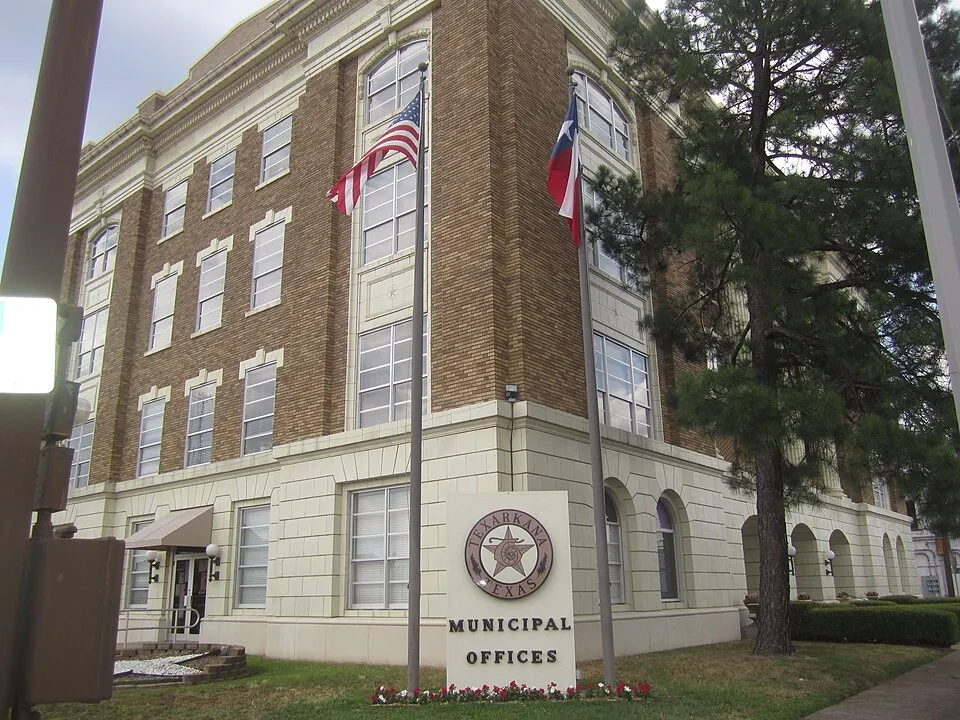 Texarkana, Texas: Municipal building, Texarkana, TX IMG 6411