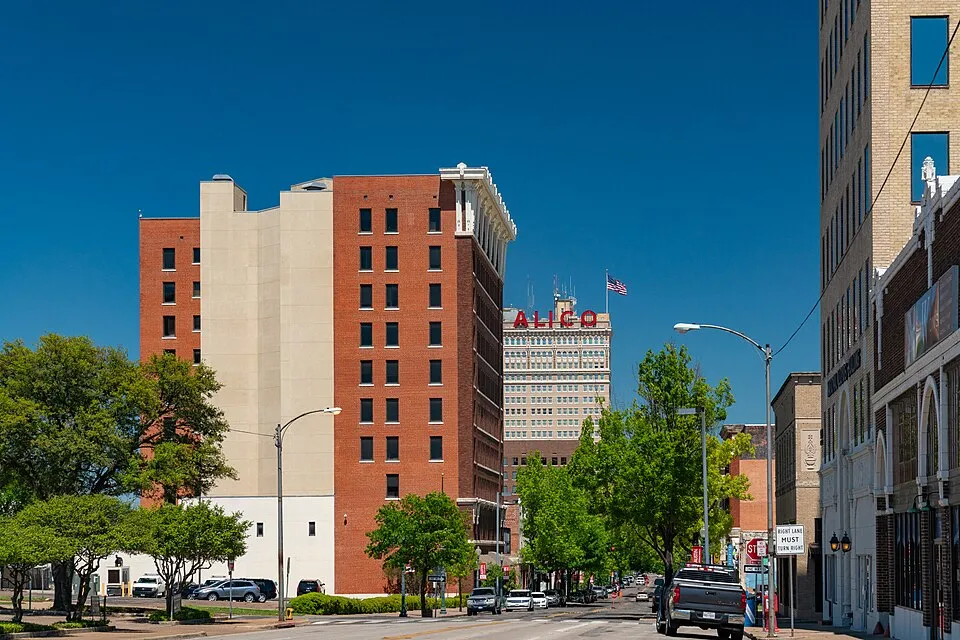 Waco, Texas: Downtown Waco, Texas (47622943371)